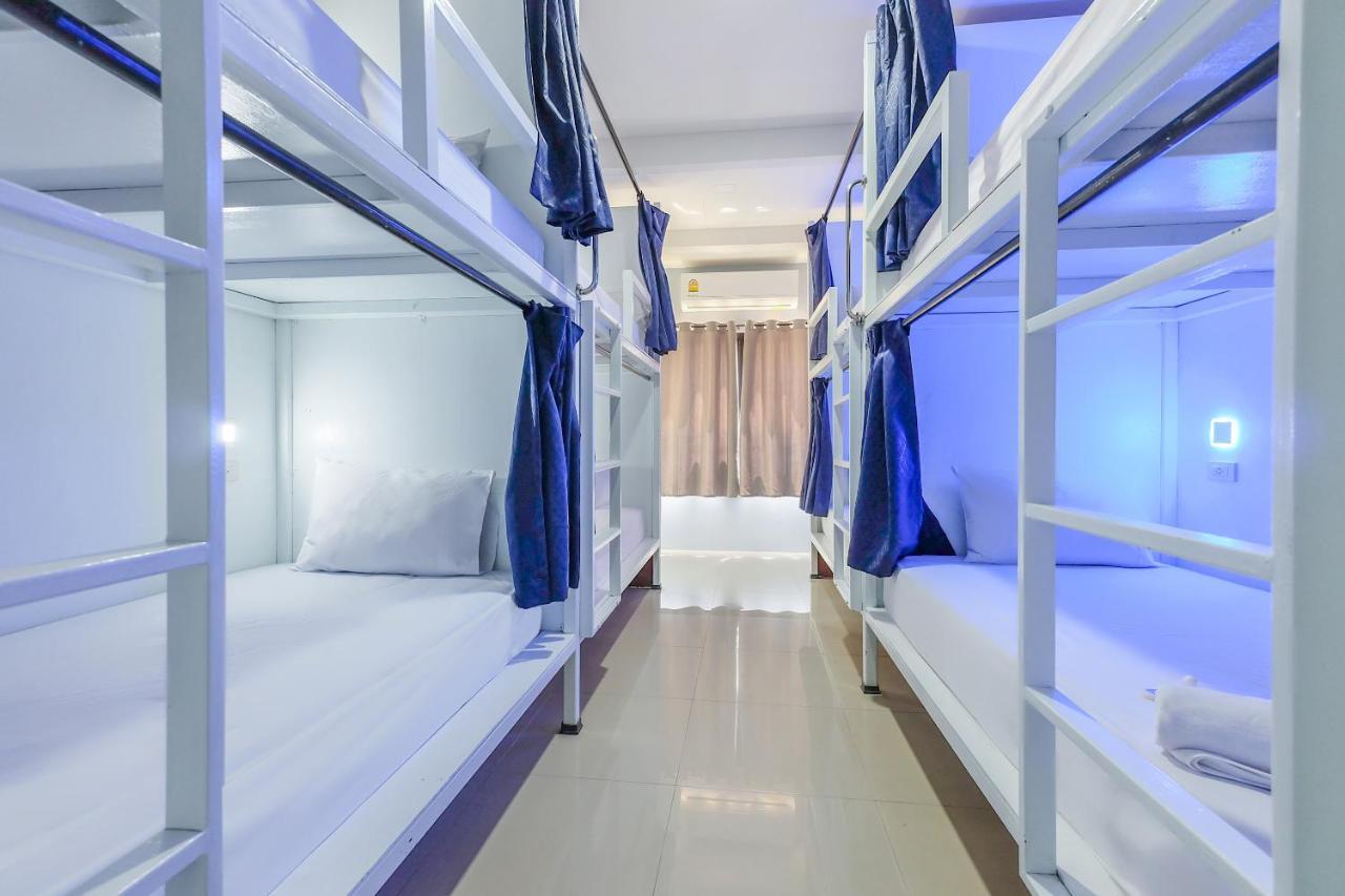 The Little Nest Phuket Hotel Exterior photo
